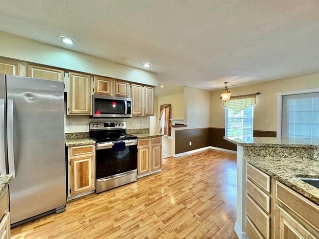 Building Photo - 5333 Casa Nueva Dr