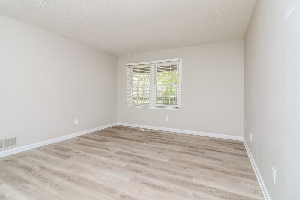 Building Photo - 3138 Calumet Cir NW