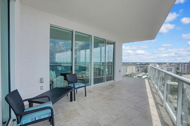 Building Photo - 1 N Ocean Blvd