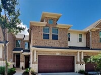 Building Photo - 2716 Majesty Dr