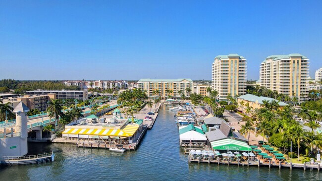 Building Photo - 700 E Boynton Beach Blvd