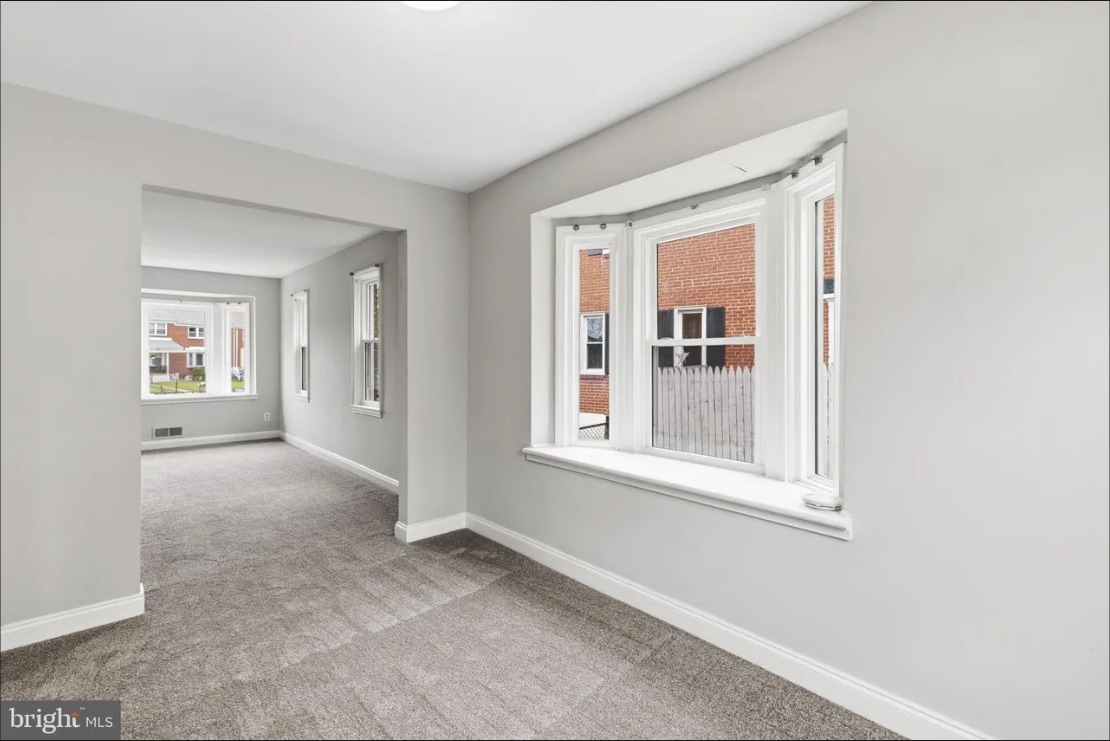 Building Photo - 1107 N Marlyn Ave