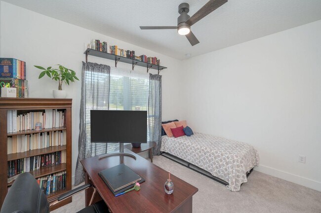 Building Photo - Modern Luxury Meets Everyday Comfort in This Beautiful 4 Bedroom!