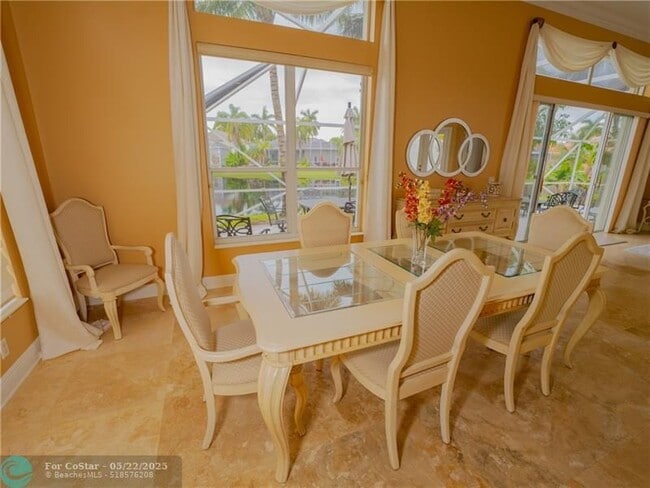 Building Photo - 20107 Ocean Key Dr