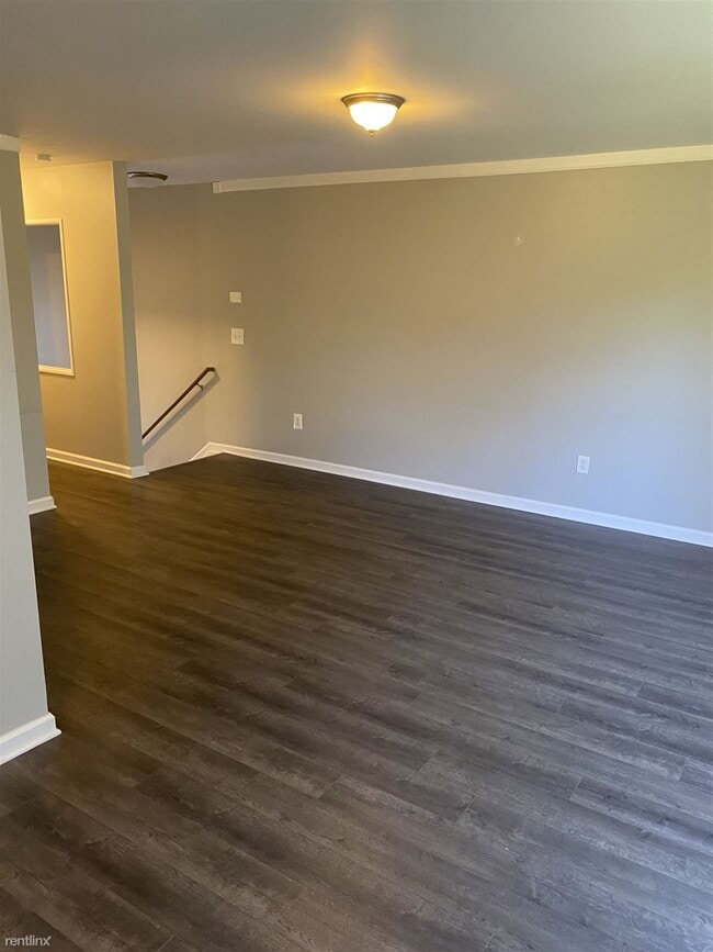 Building Photo - 1 br, 1 bath Condo - 33903 Pondview Cir