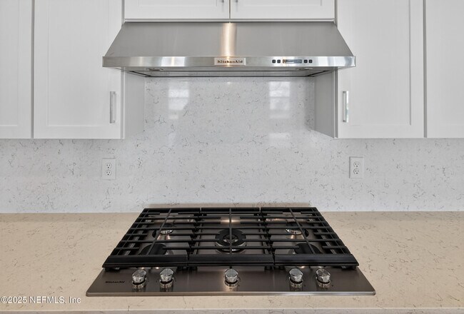 Building Photo - 713 Caiden Dr