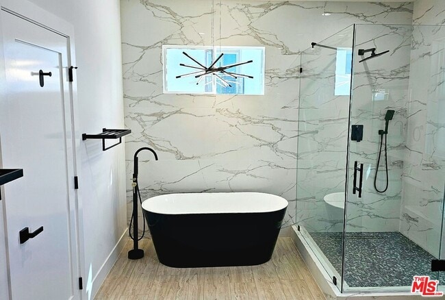 Building Photo - 15224 W Holyland Dr