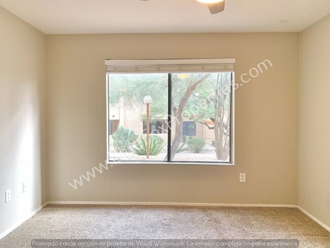 Building Photo - 7255 E Snyder Rd