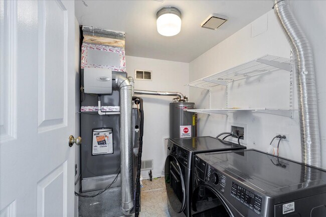 Building Photo - 226 Coventry Cir