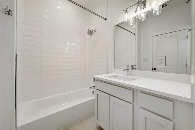 Building Photo - 2305 Century Tree Cv