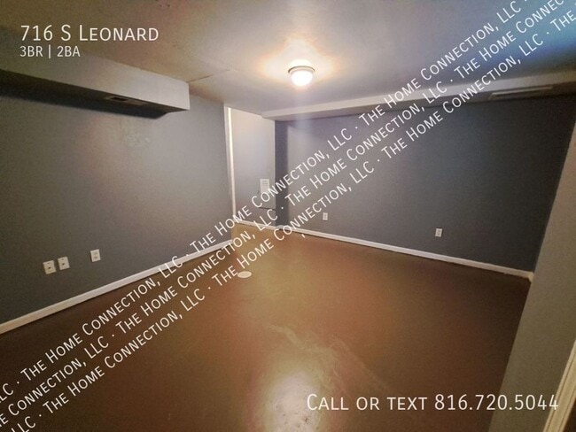 Building Photo - 716 S Leonard-