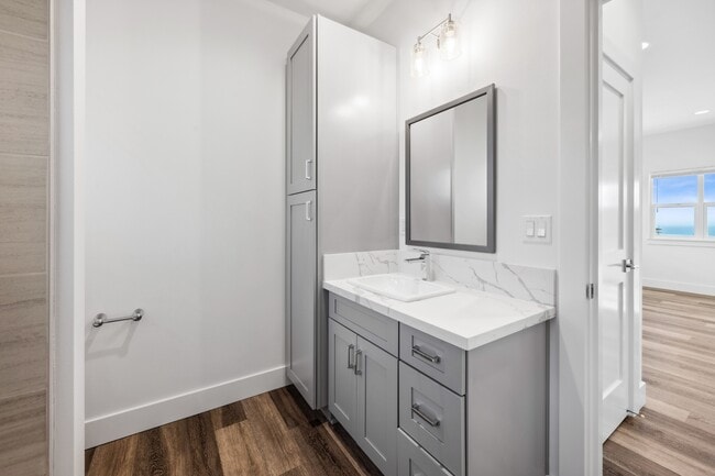 Building Photo - 18 Ohana St