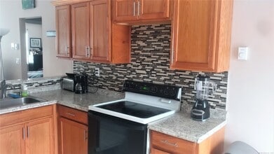 Building Photo - 89 Coleman St