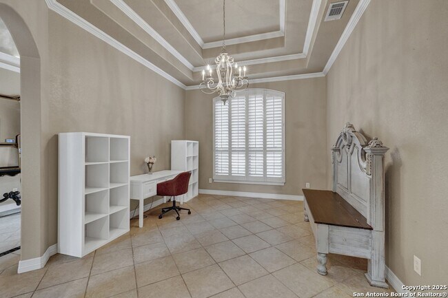 Building Photo - 9752 Trophy Oaks Dr