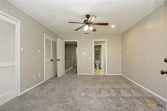 Building Photo - 641 W 31st 1/2 St
