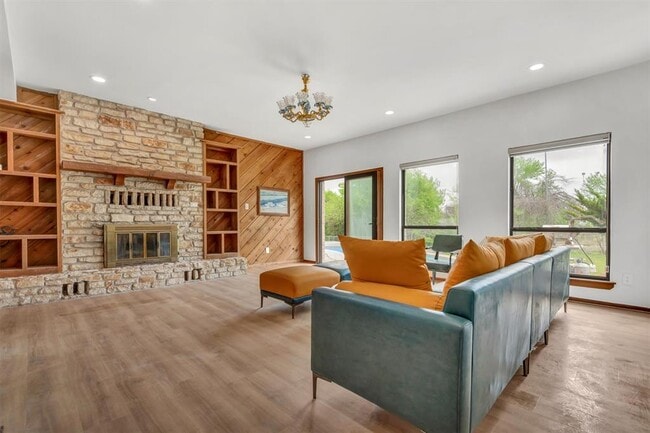 Building Photo - 1201 Co Rd 138