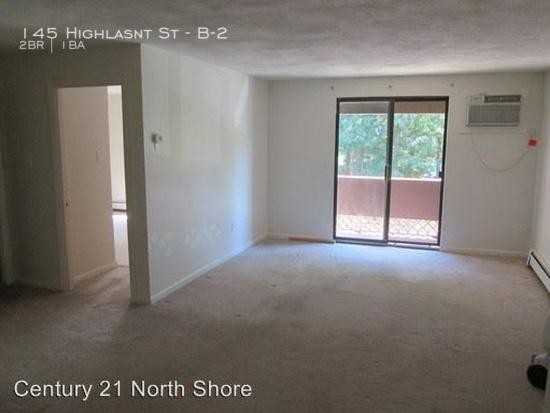 Building Photo - 2 bedroom in TAUNTON MA 02780