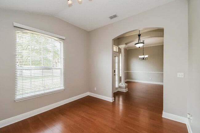 Building Photo - 1311 Yellow Jacket Ct