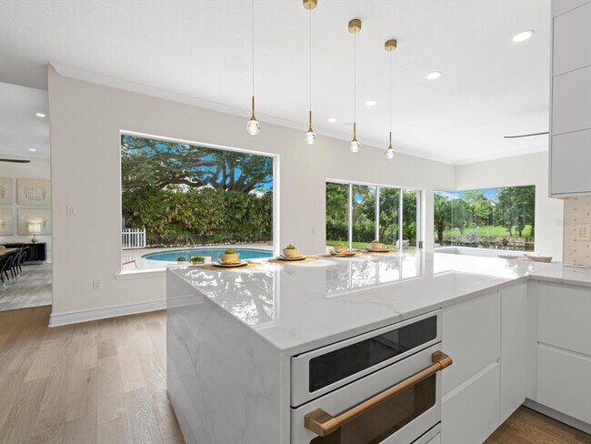 Building Photo - 1707 Caribbean Dr