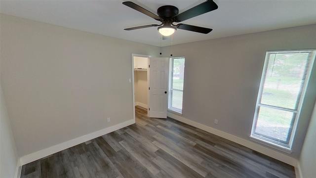 Building Photo - 606 Futrelle St