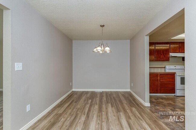 Building Photo - 2287 S Loyolla Ln