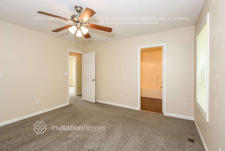 Building Photo - 240 Brookside Dr