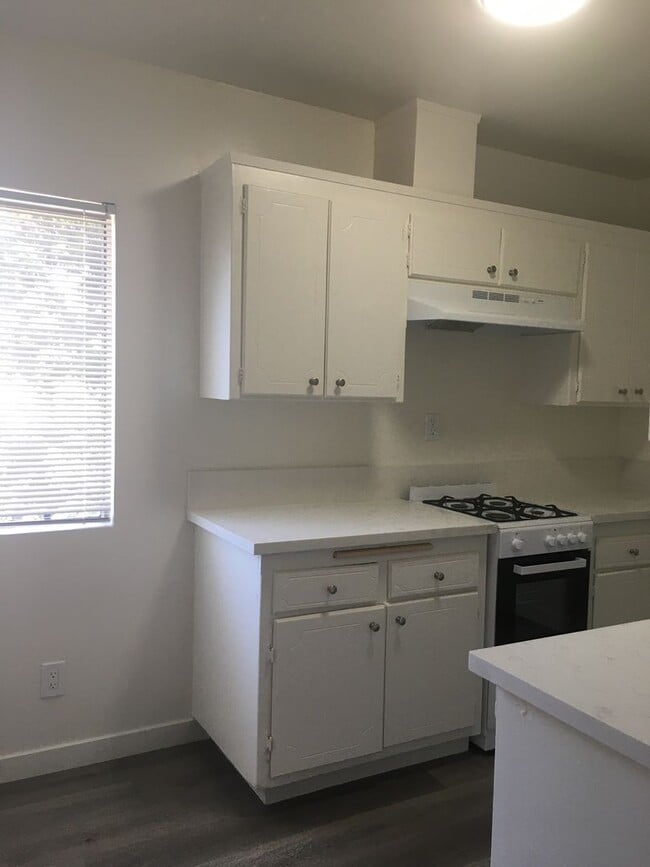 Interior Photo - 18555 Burbank Blvd Apartments