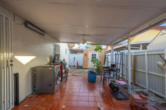 Building Photo - 7562 W 32nd Ct