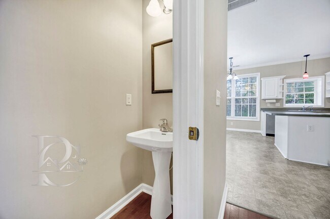 Building Photo - CHARMING HOME IN IRMO'S ASHFORD NEIGHBORHOOD