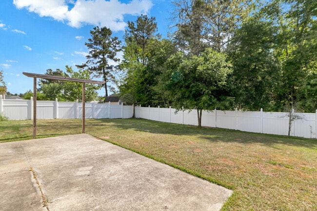 Building Photo - Beautiful Home in Gated Community at The Farm at Morgan Lakes