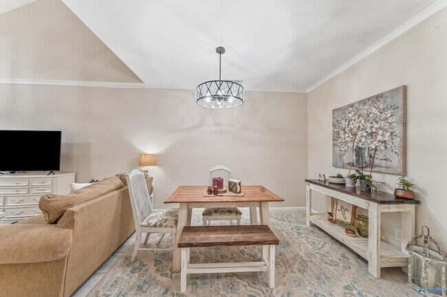 Building Photo - 10007 Meredith Ln SE