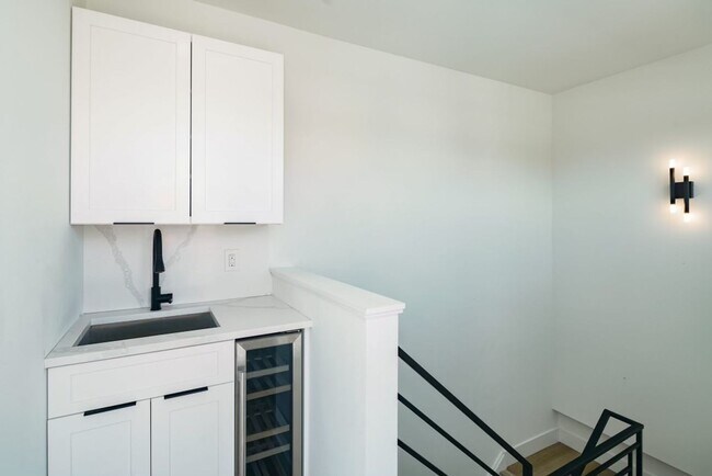 Building Photo - Brand New Luxury Apartments Nolibs