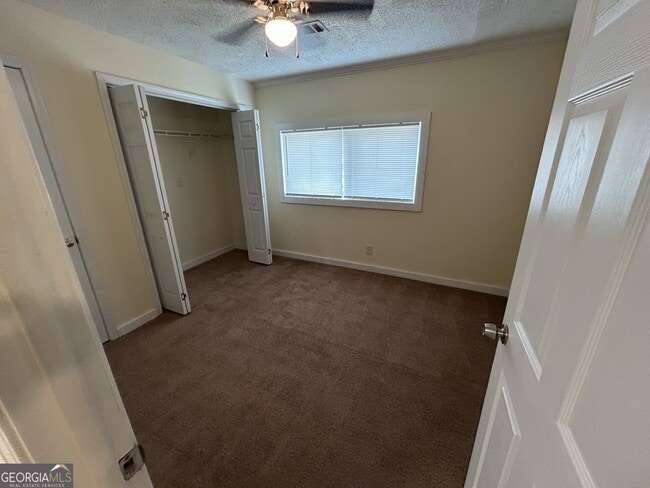 Building Photo - 201 Mt Moriah Rd