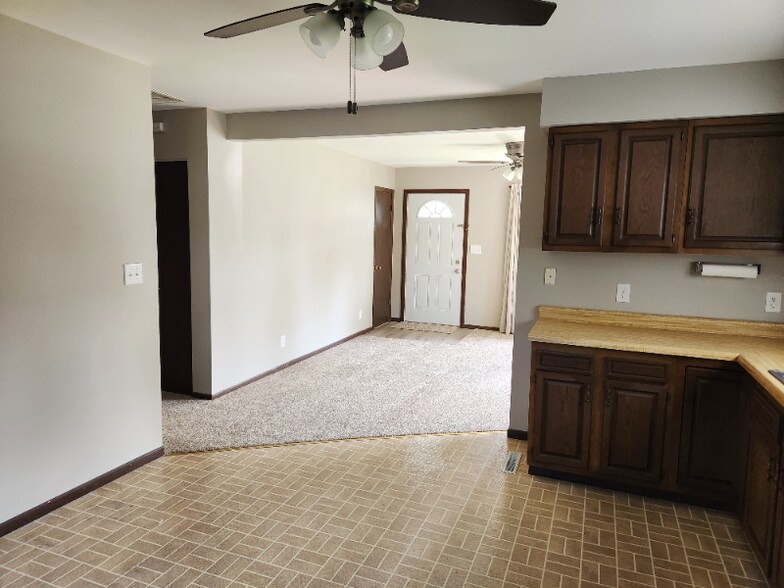 Building Photo - 1516 Sycamore St