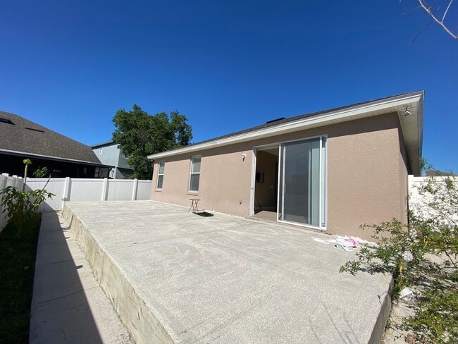 Building Photo - 10366 Cypress Knee Cir