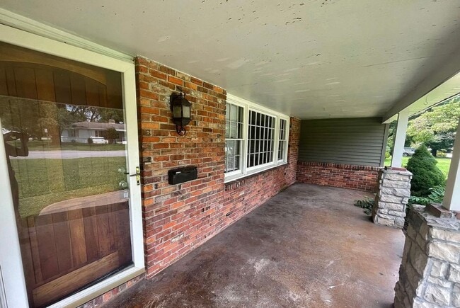 Building Photo - Beautiful 3 bed 2 bath home AVAILABLE NOW!