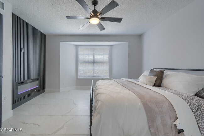 Building Photo - 7413 Le Conte Dr