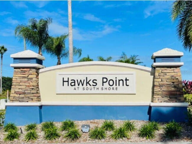 Building Photo - 2044 Hawks View Dr