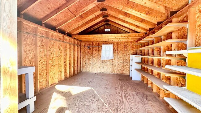 Building Photo - 12109 Camelot Dr