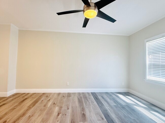 Building Photo - 1735 Michigan Ave NE