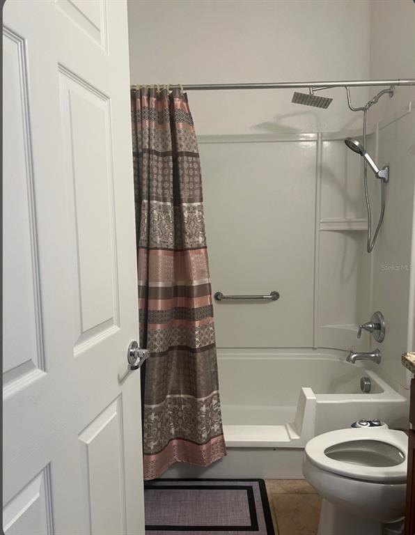 Building Photo - 576 Cantabria Dr