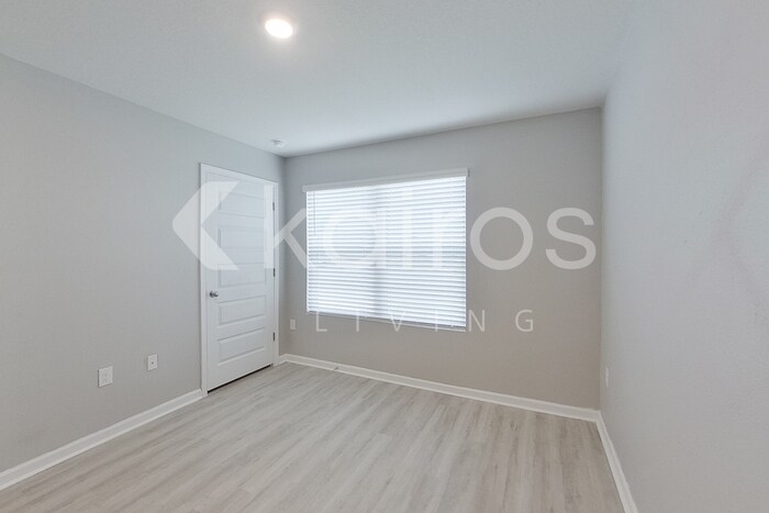 Building Photo - 4698 Malay Cir
