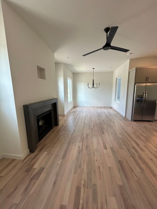Building Photo - Amazing New Construction in North Nashville!