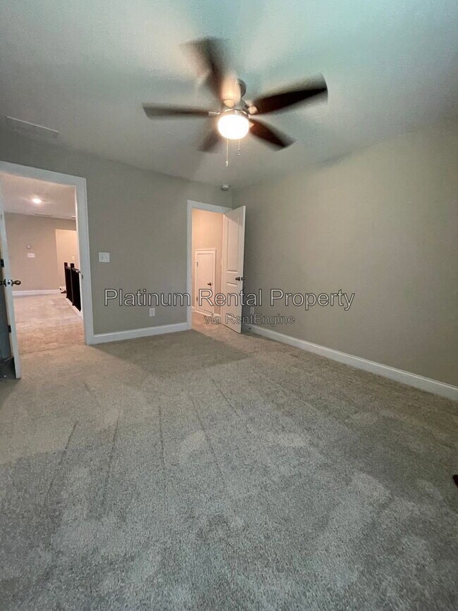 Building Photo - 3215 Summerpoint Crossing