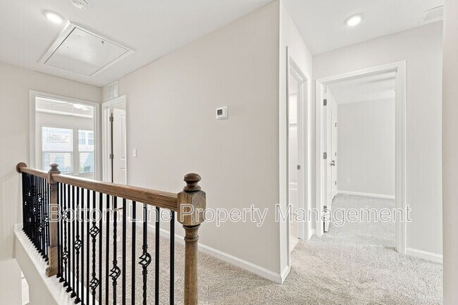Building Photo - 1615 Glacier Dr