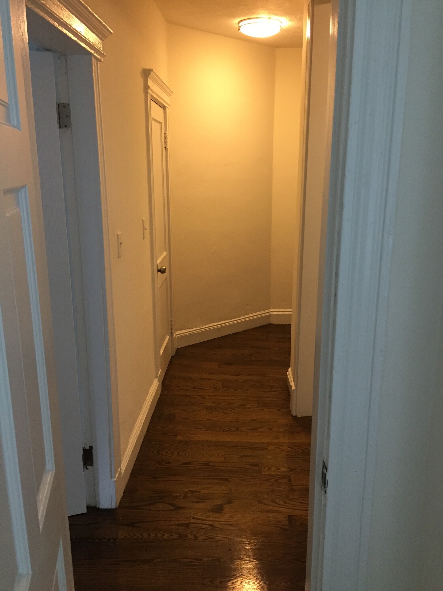 Building Photo - 74 Brainerd Rd