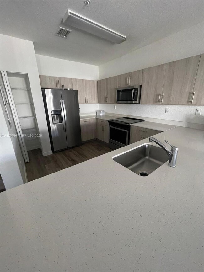 Building Photo - 15520 SW 136th St