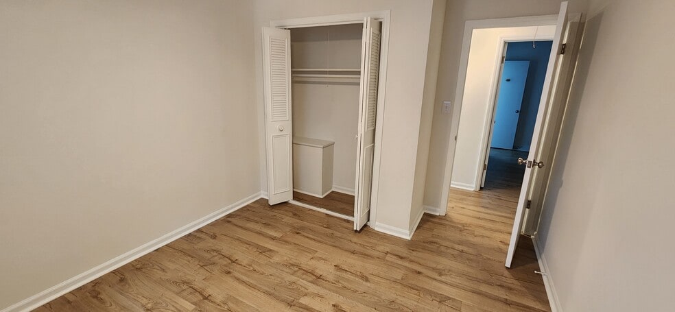 Upstairs Bedroom 3 - 1704 Danbury Dr