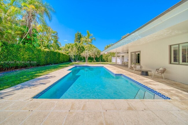 Building Photo - 9220 SW 102nd St