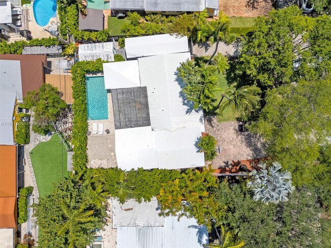 Building Photo - 265 Glenridge Rd